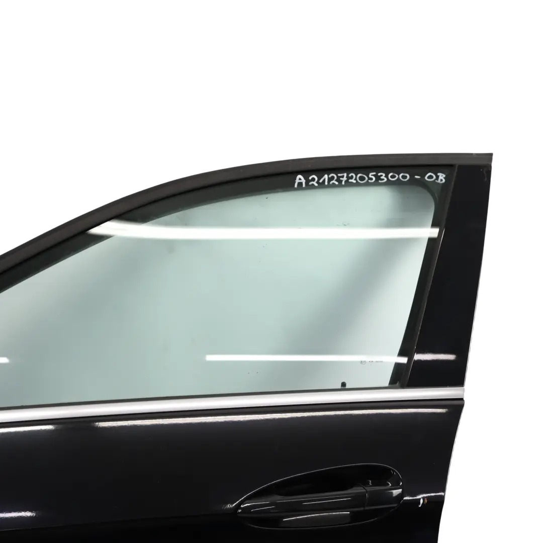 Tür Vorne Links Obsidian Black Schwarz Metallic - 197 für Mercedes W212 mit Teilenummer A2127205300 Mercedes W212 Tür Vorne Links Obsidian Black Schwarz Metallic - 197 - SKU A2127205300-OB - Teilenummer A2127205300