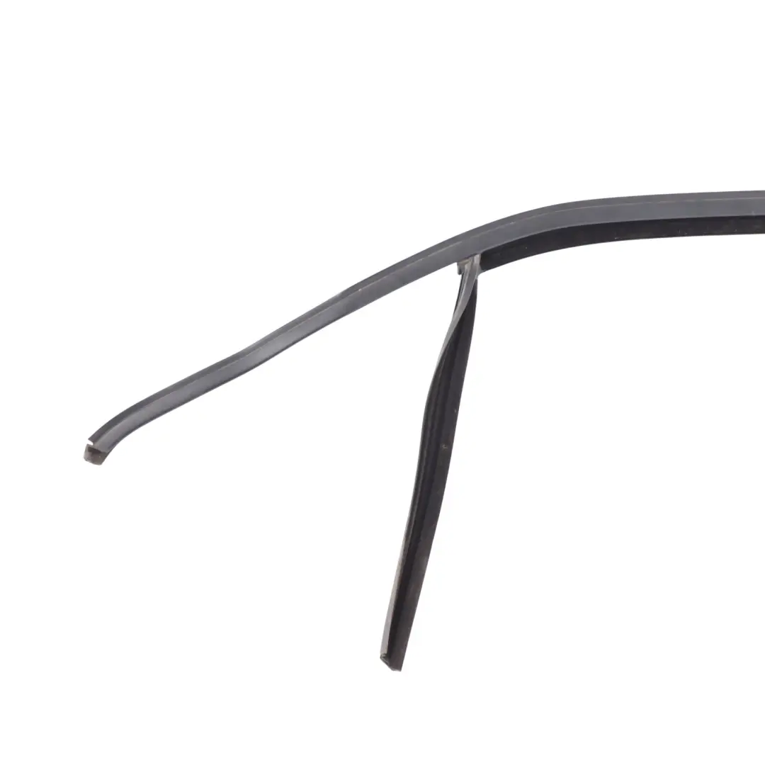 Junta Sellado Guía Ventana Puerta Trasera Derecha para Mercedes W212 con número de pieza A2127351825 Mercedes W212 Junta Sellado Guía Ventana Puerta Trasera Derecha - SKU A2127351825 - Número de pieza A2127351825