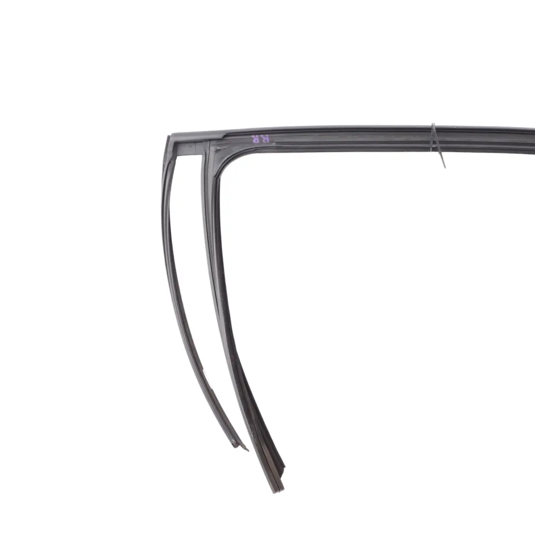 Mercedes W212 Joint De Guidage Vitre Porte Arrière Droite - SKU A2127351825 - Numéro de pièce A2127351825