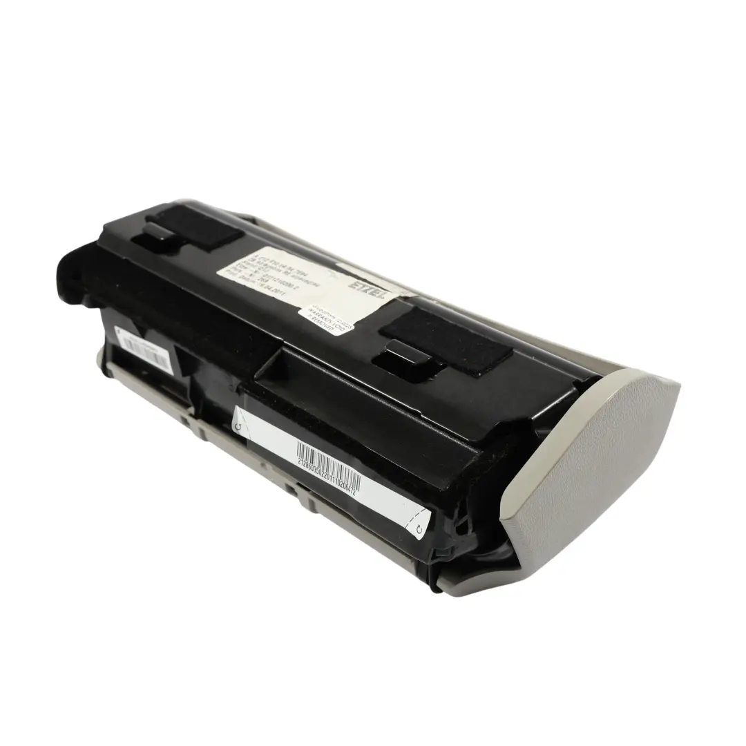 Schowek Fotela Prawy Przód Szary do Mercedes W212 o numerze A2128100404 Mercedes W212 Schowek Fotela Prawy Przód Szary - SKU A2128100404-1 - Numer Części A2128100404