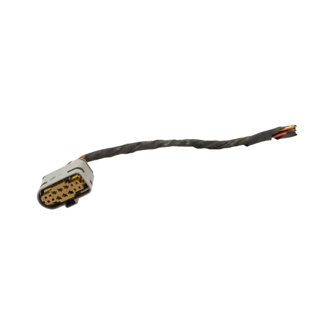Proiettore Faro Destro Presa Cavo Filo per Mercedes W212 con numero di parte A2128202039 Mercedes W212 Proiettore Faro Destro Presa Cavo Filo - SKU A2128202039-2 - Numero di parte A2128202039