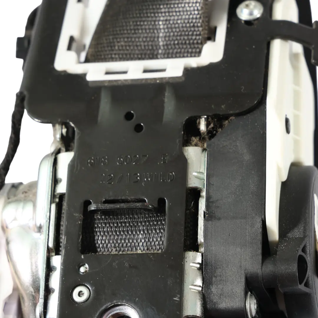 W218 Ceinture De Sécurité Avant Droite Côté Conducteur pour Mercedes W212 à propos du numéro de pièce A2128609285 Mercedes W212 W218 Ceinture De Sécurité Avant Droite Côté Conducteur - SKU A2128609285 - Numéro de pièce A2128609285