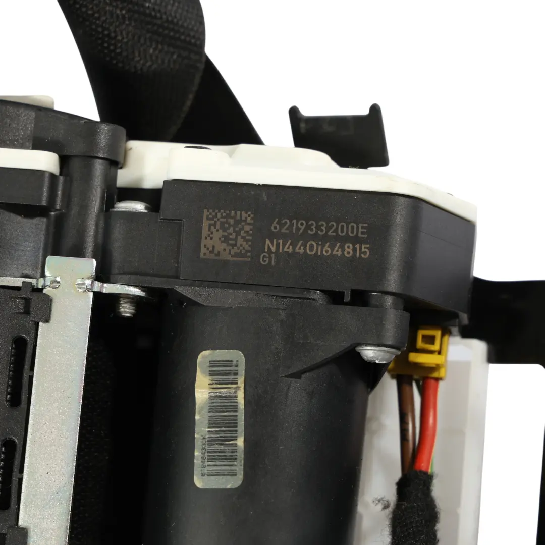 Mercedes W212 W218 Vorne Rechts Sicherheitsgurt - SKU A2128609285 - Teilenummer A2128609285