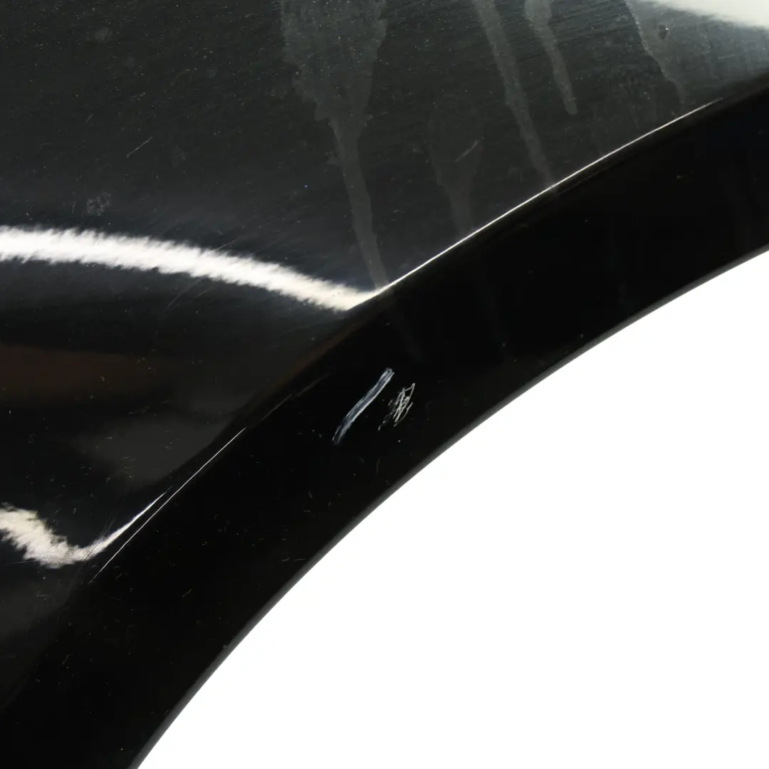 Guardabarros Lateral Derecho Delantero Obsidian Black 197 para Mercedes W212 con número de pieza A2128801218 Mercedes W212 Guardabarros Lateral Derecho Delantero Obsidian Black 197 - SKU A2128801218-OB - Número de pieza A2128801218