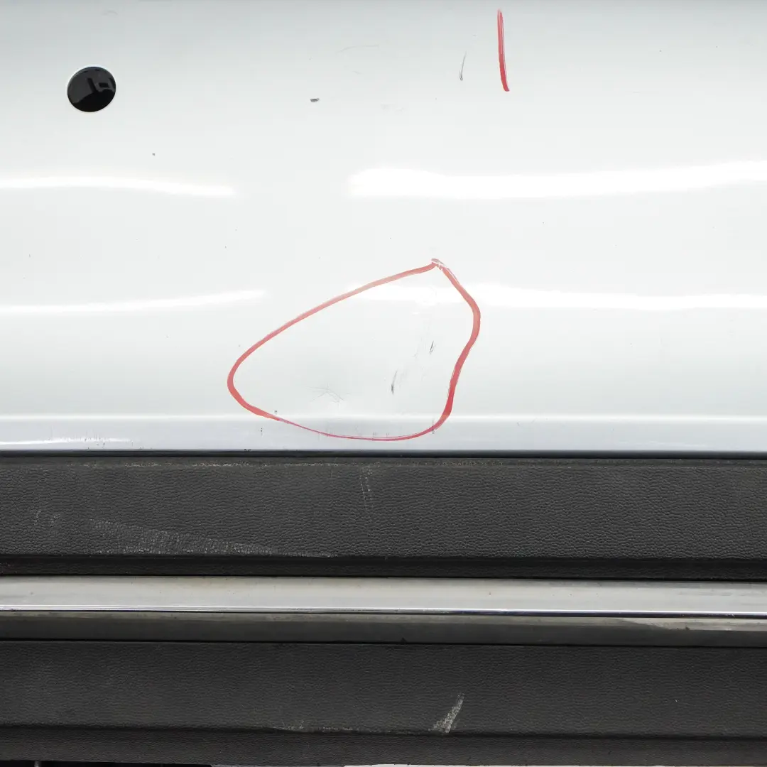 Mercedes W212 Tylny Zderzak Diamantsilber Srebrny Metalik - 988 - SKU A2128858325-DSI - Numer Części A2128858325