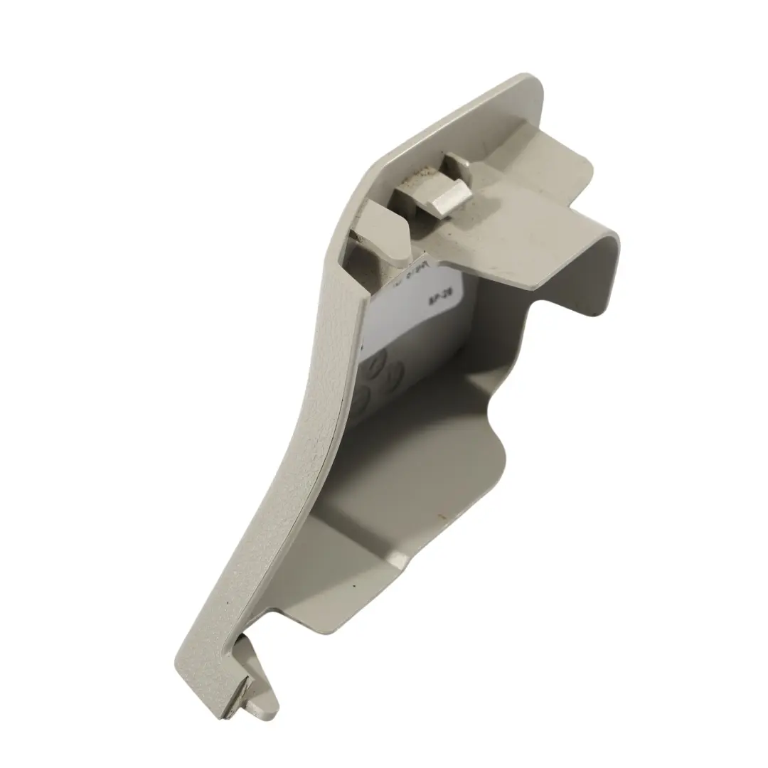 Mercedes W212 Sicherheitsgurt Abdeckung Halterung Vorne Rechts Grau - SKU A2129181230-2 - Teilenummer A2129181230