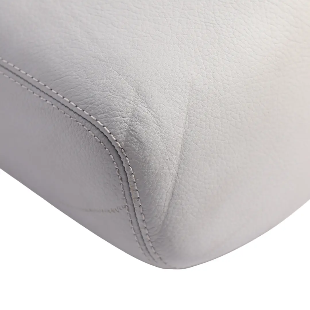 Appuie-Tête Arrière Gauche/Droite En Cuir Gris pour Mercedes W212 à propos du numéro de pièce A2129700850 Mercedes W212 Appuie-Tête Arrière Gauche/Droite En Cuir Gris - SKU A2129700850-3 - Numéro de pièce A2129700850