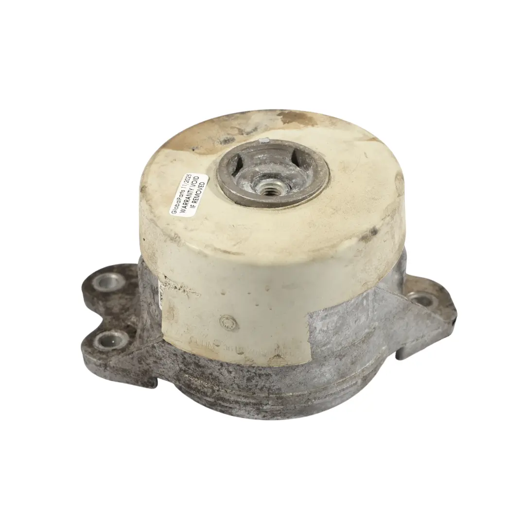 Mercedes W205 C43 W213 E43 Support Fixation Moteur Droit - SKU A2132402200 - Numéro de pièce A2132402200