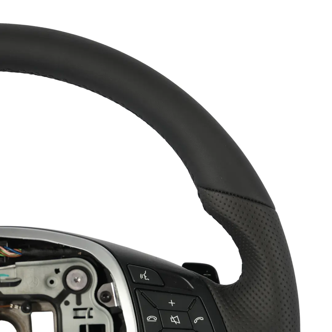  Lenkrad Mercedes W204 W212 W218 NEU Schwarzes Leder Schwarze Fäden Schaltwippen - SKU A2184600618-1 - Teilenummer A2184600618