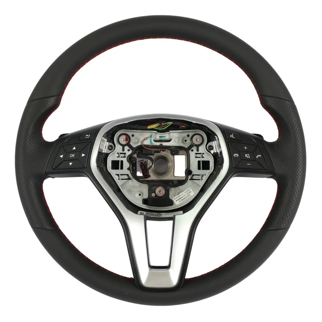 Kierownica Nowa Skóra Łopatki do Mercedes W176 W246 o numerze A2184609103 Mercedes W176 W246 Kierownica Nowa Skóra Łopatki - SKU A2184609103-1 - Numer Części A2184609103