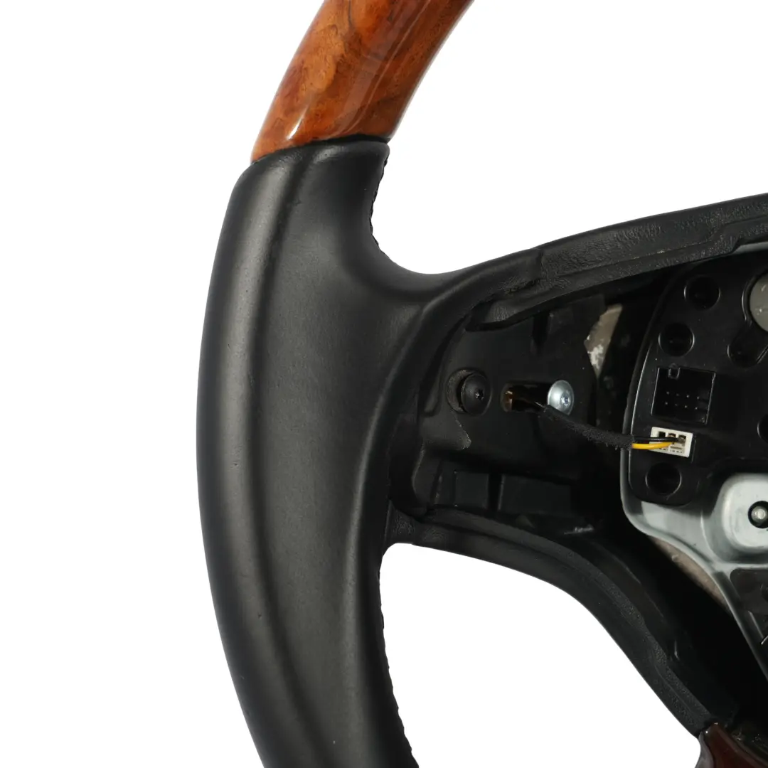Cuero Negro Madera Nogal para Mercedes C216 W221 Volante con número de pieza A2214600303 Mercedes C216 W221 Volante Cuero Negro Madera Nogal - SKU A2214600303 - Número de pieza A2214600303