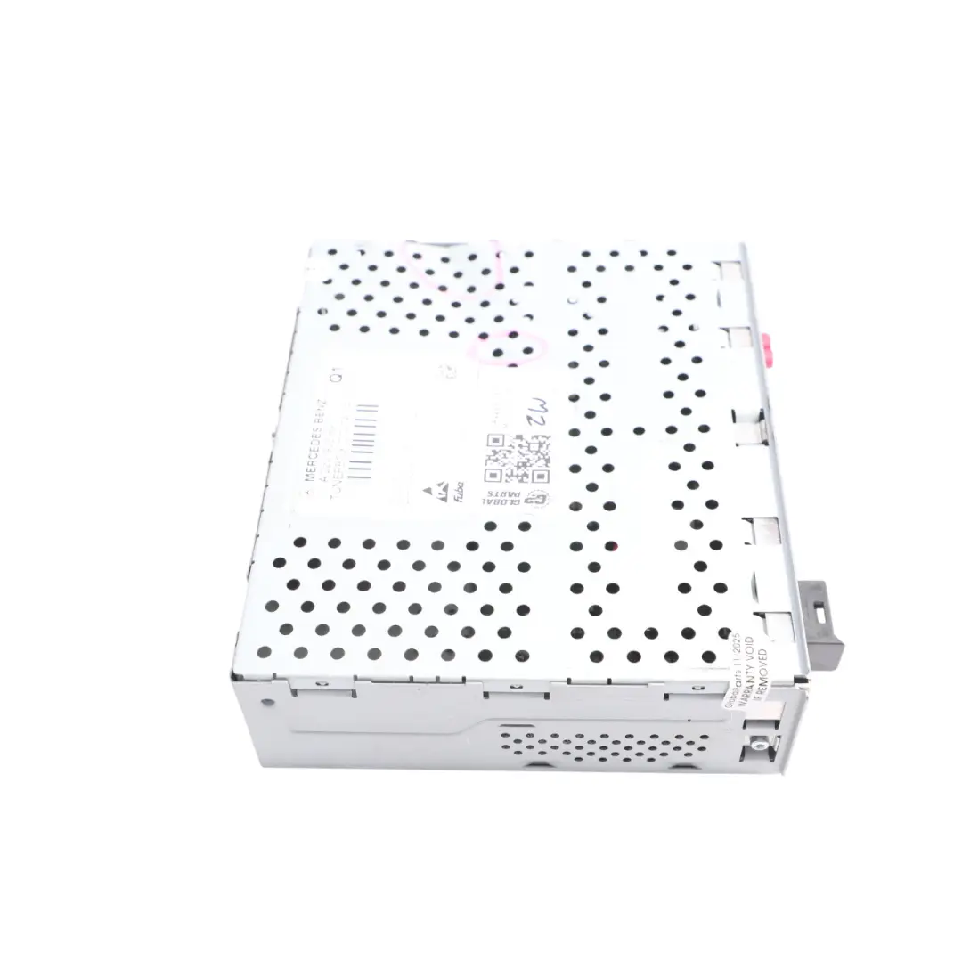 Tuner Box Mercedes W213 W205 W222 Digital Audio Steuergerät DAB ECE für mit Teilenummer A2229008911 Tuner Box Mercedes W213 W205 W222 Digital Audio Steuergerät DAB ECE - SKU A2229008911 - Teilenummer A2229008911