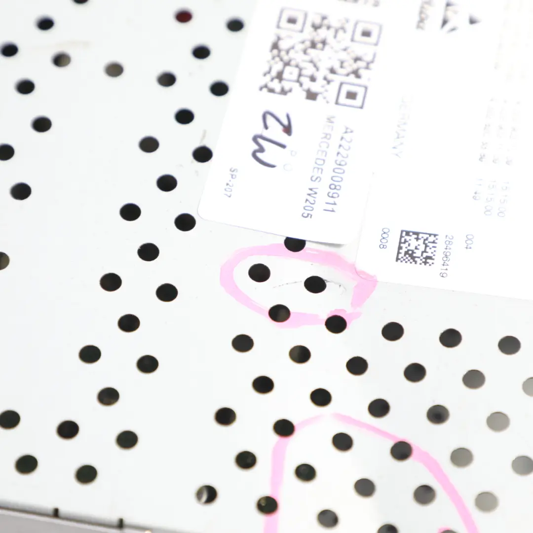 Mercedes W213 W205 W222 Tuner Box Wzmacniacz - SKU A2229008911 - Numer Części A2229008911