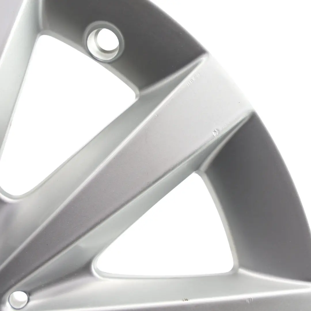 Silber 10-Spoke Alufelge Alu Felge 16" ET:58 6,5J für Mercedes W176 W246 mit Teilenummer A2464010202 Mercedes W176 W246 Silber 10-Spoke Alufelge Alu Felge 16" ET:58 6,5J - SKU A2464010202-2 - Teilenummer A2464010202