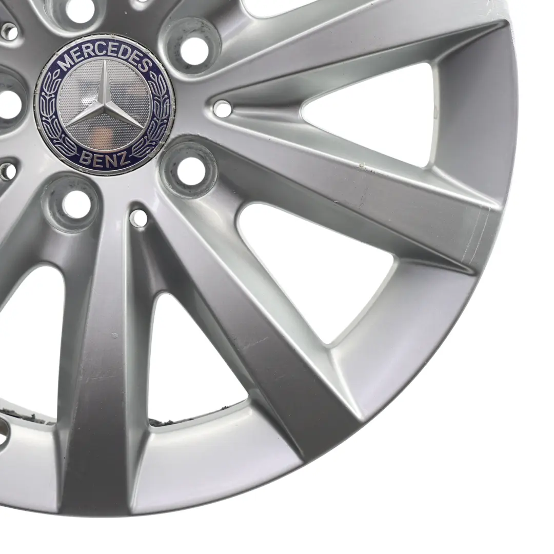 Felga Aluminiowa Srebrna 16" ET:49 6,5J do Mercedes W176 W246 o numerze A2464010202 Mercedes W176 W246 Felga Aluminiowa Srebrna 16" ET:49 6,5J - SKU A2464010202-4 - Numer Części A2464010202