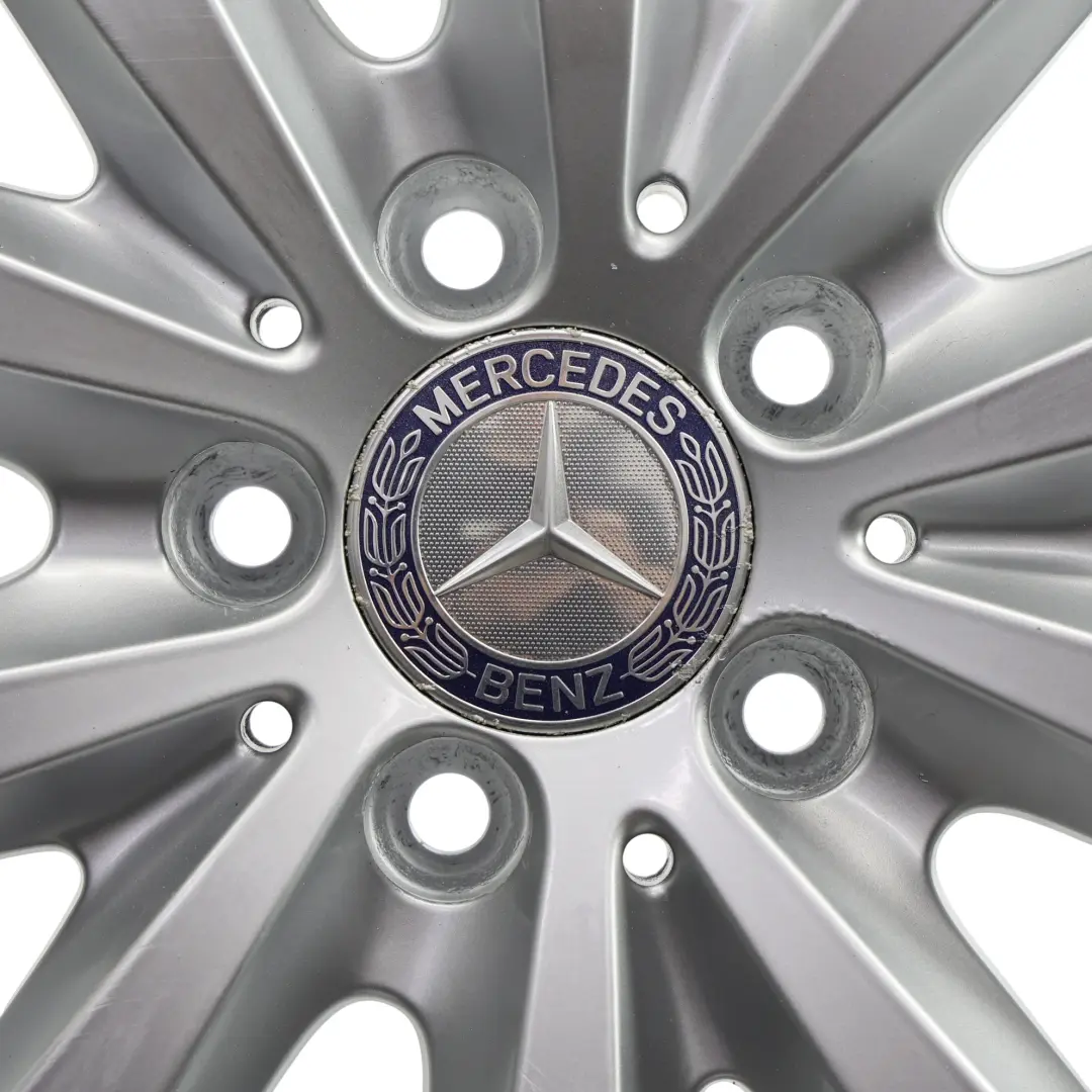 Leicht Metall Felge Silberne 16" ET:49 6,5J für Mercedes W176 W246 mit Teilenummer A2464010202 Mercedes W176 W246 Leicht Metall Felge Silberne 16" ET:49 6,5J - SKU A2464010202-4 - Teilenummer A2464010202