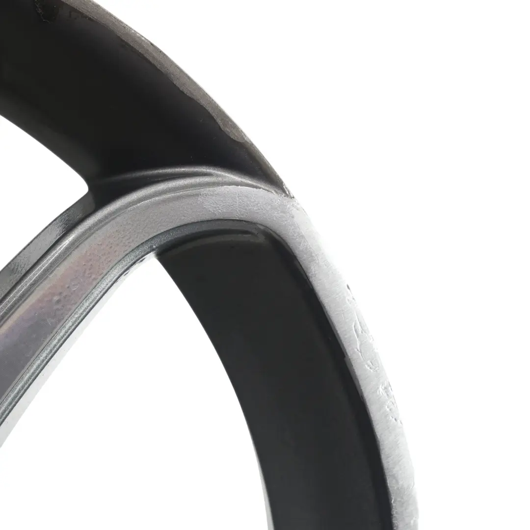 Felge Leichtmetall 17" ET:52.5 7.5J 5 Doppelspeiche für Mercedes W176 mit Teilenummer A2464010302 Mercedes W176 Felge Leichtmetall 17" ET:52.5 7.5J 5 Doppelspeiche - SKU A2464010302-2 - Teilenummer A2464010302