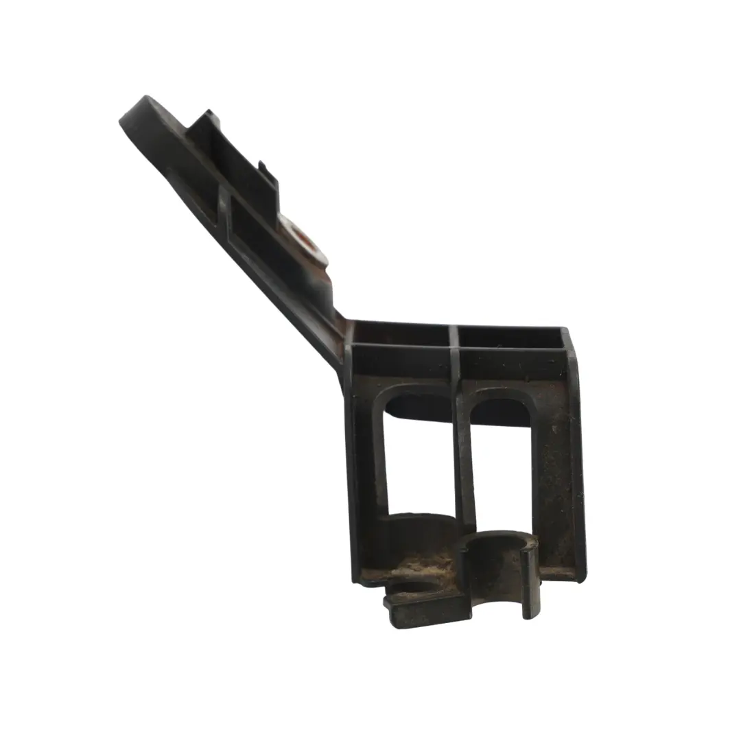 W156 W176 Soporte Montaje Cable Freno Delantero Derecho para Mercedes con número de pieza A2465461843 Mercedes W156 W176 Soporte Montaje Cable Freno Delantero Derecho - SKU A2465461843 - Número de pieza A2465461843