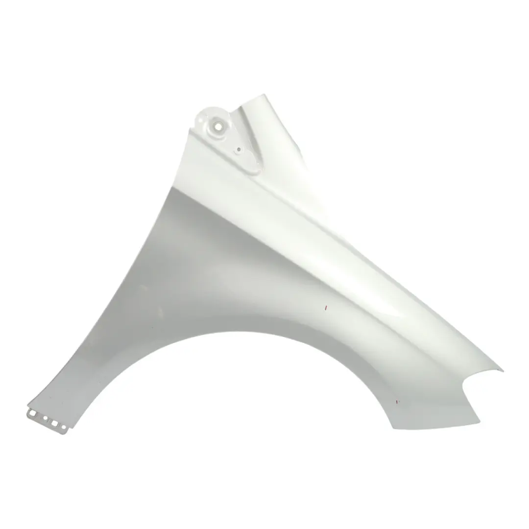 Mercedes W246 Aile Avant Droite Cache Latéral Polar Silver Argent - 761 - SKU A2468810201-PLS - Numéro de pièce A2468810201