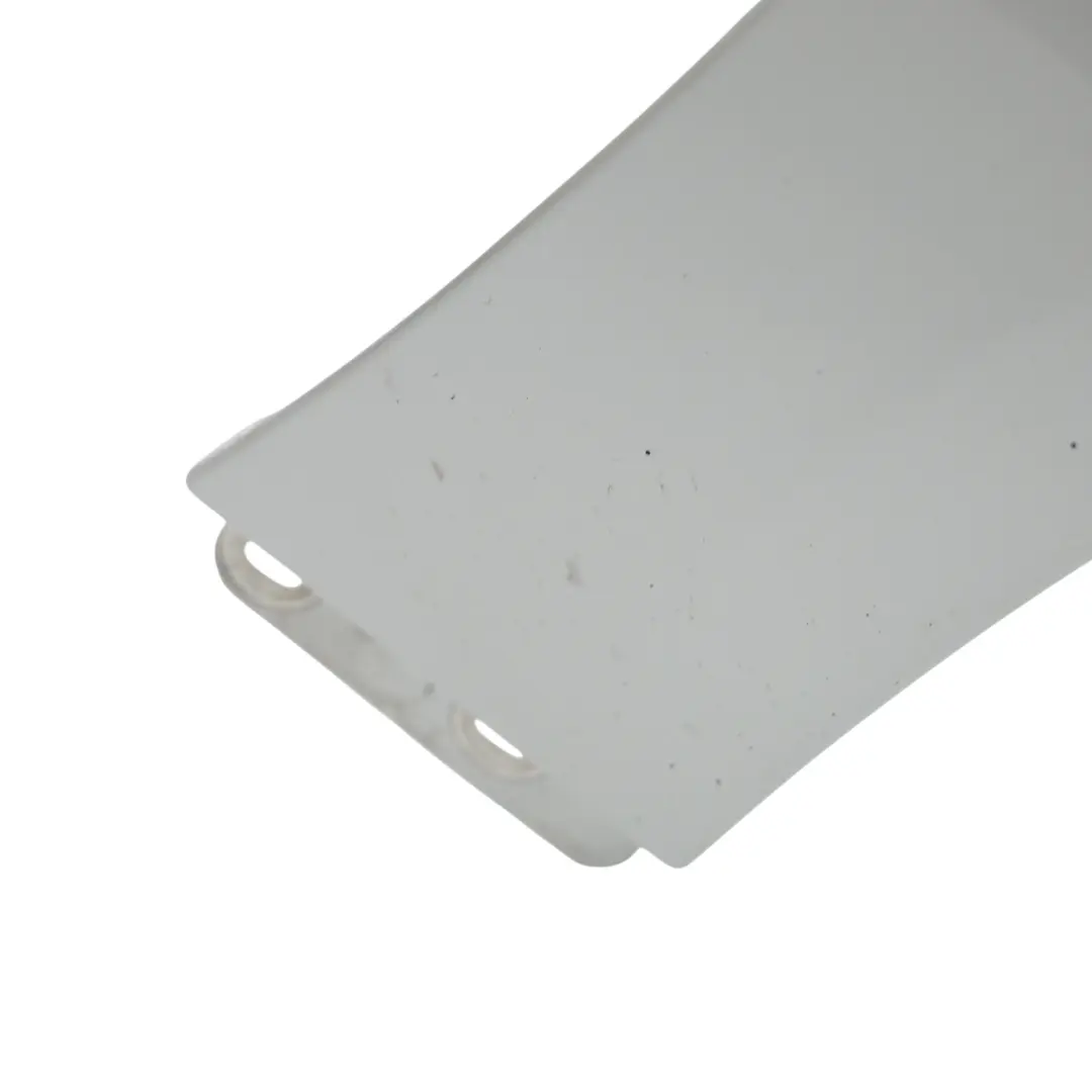 Aile Avant Droite Cache Latéral Polar Silver Argent - 761 pour Mercedes W246 à propos du numéro de pièce A2468810201 Mercedes W246 Aile Avant Droite Cache Latéral Polar Silver Argent - 761 - SKU A2468810201-PLS - Numéro de pièce A2468810201