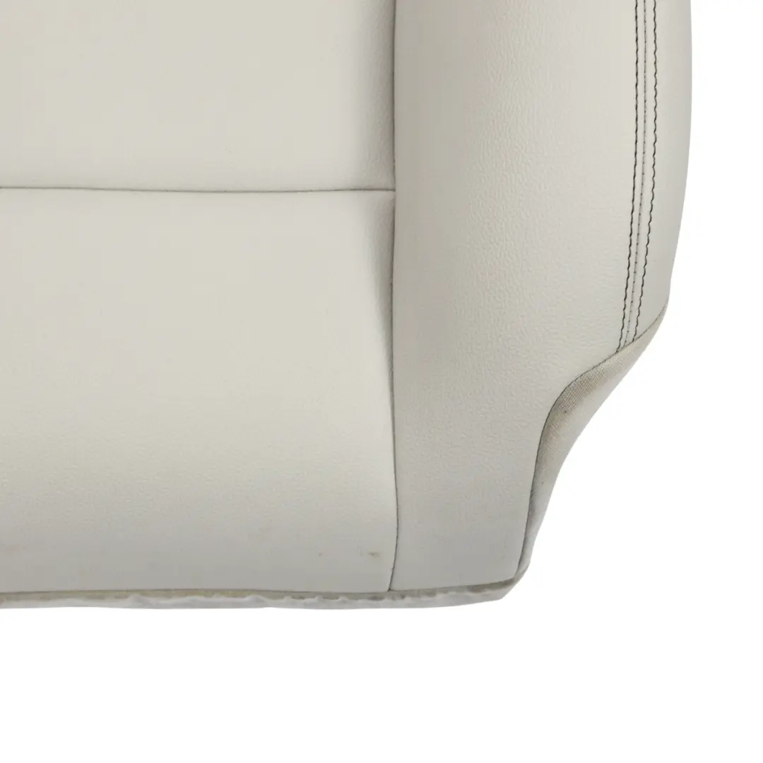 Housse Dossier Siège Avant Droit Conducteur Similicuir Gris pour Mercedes W176 W246 à propos du numéro de pièce A2469105802 Mercedes W176 W246 Housse Dossier Siège Avant Droit Conducteur Similicuir Gris - SKU A2469105802-8 - Numéro de pièce A2469105802