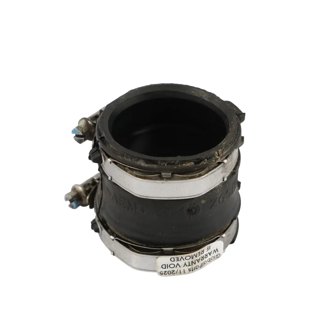 Motore A Benzina Intercooler Tubo Flessibile Boot per Mercedes W205 M276 con numero di parte A2760941391*A 276 094 13 91 Mercedes W205 M276 Motore A Benzina Intercooler Tubo Flessibile Boot - SKU A2760941391 - Numero di parte A2760941391*A 276 094 13 91