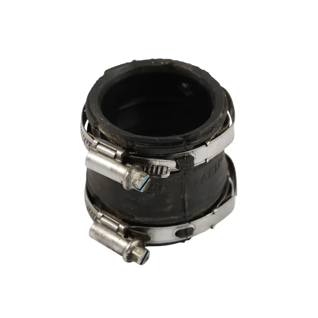 Ladeluftkühler Schlauch Rohrmanschette für Mercedes W205 W212 M276 mit Teilenummer A2760941391*A 276 094 13 91 Mercedes W205 W212 M276 Ladeluftkühler Schlauch Rohrmanschette - SKU A2760941391 - Teilenummer A2760941391*A 276 094 13 91