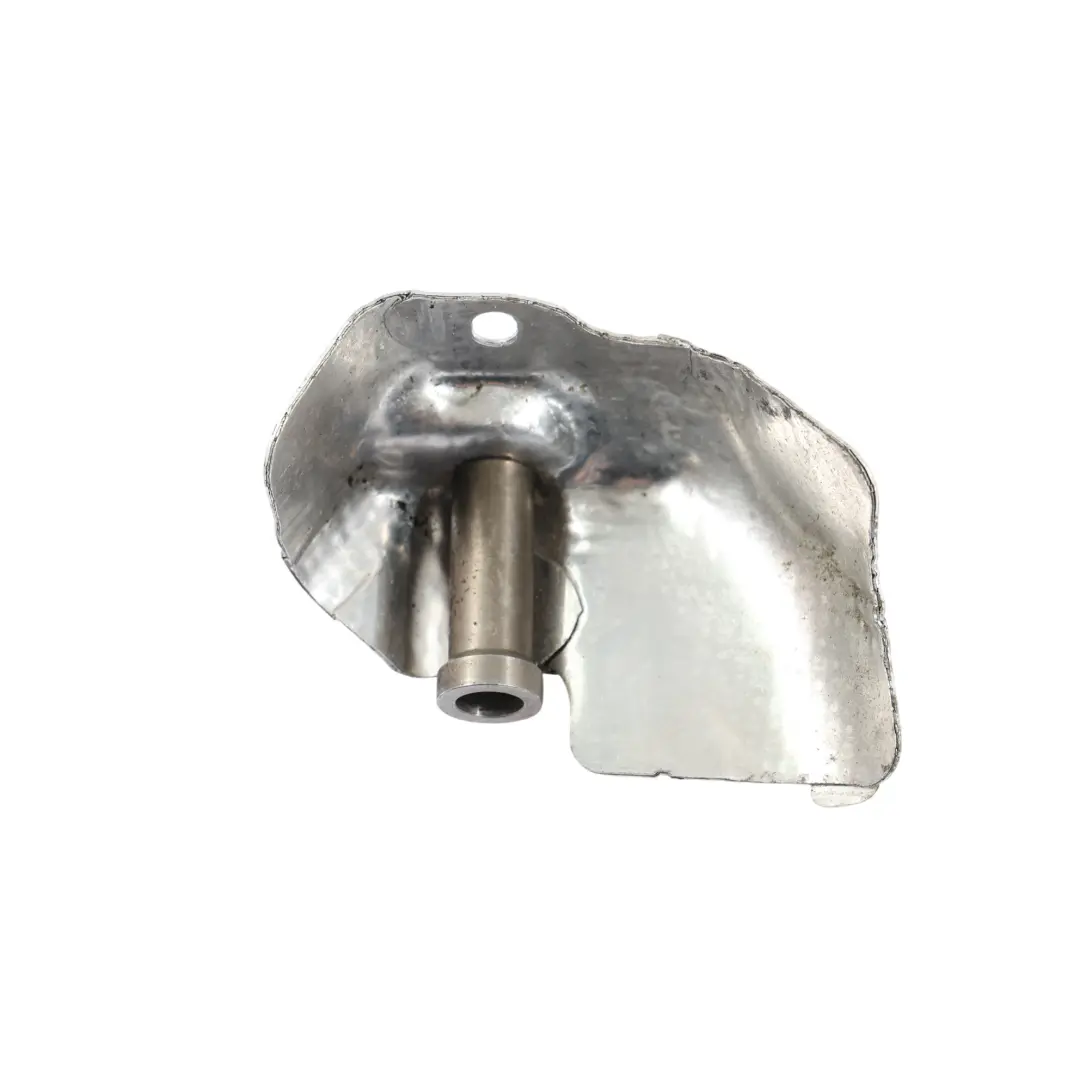 Hitzeschild Abdeckplatte M276 für Mercedes W205 W213 W222 mit Teilenummer A2761508075 Mercedes W205 W213 W222 Hitzeschild Abdeckplatte M276 - SKU A2761508075 - Teilenummer A2761508075