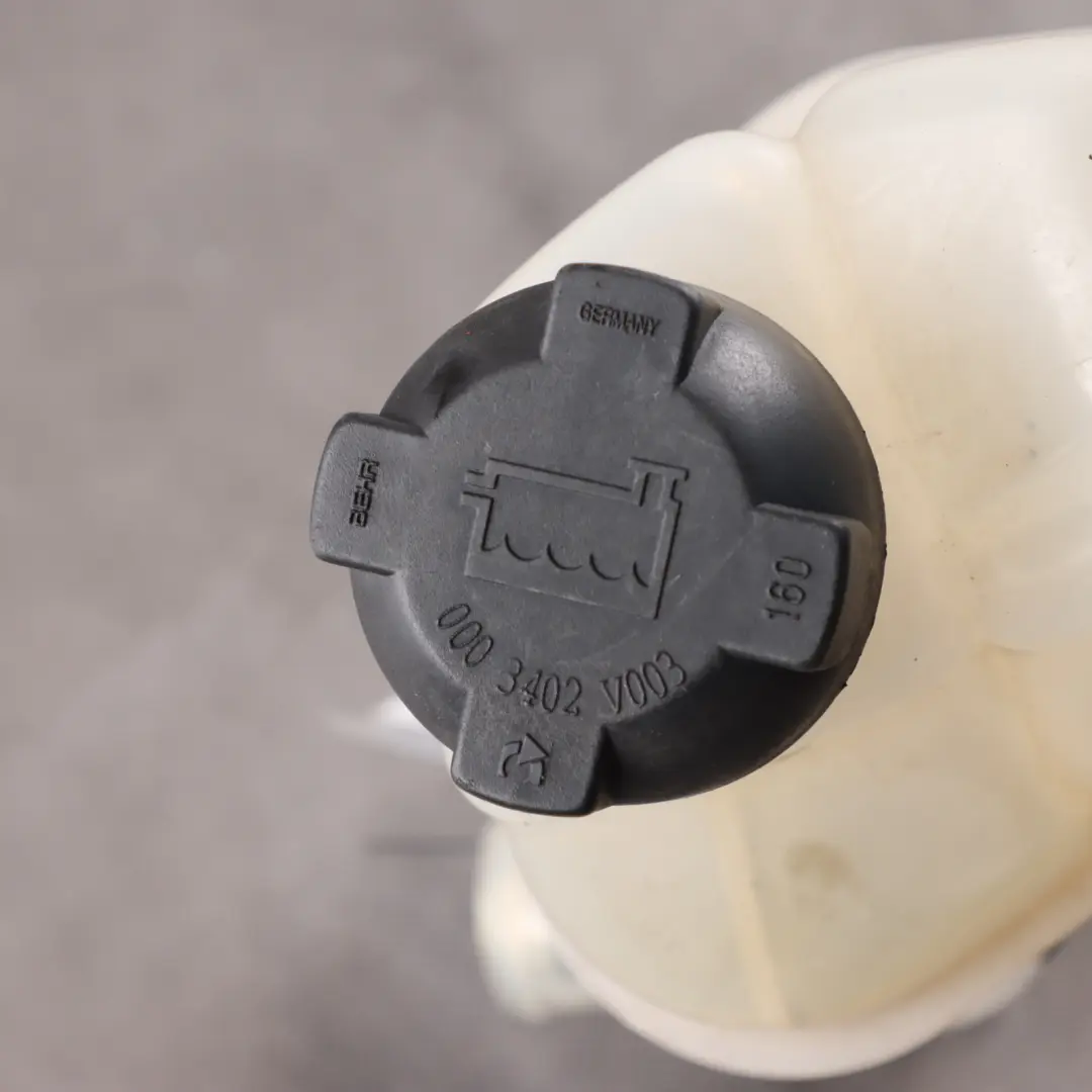 C450 Kühler Expansion Überlauf Reservoir Tank Flasche Q0005768V009000000 für Smart mit Teilenummer A4505010003 Smart C450 Kühler Expansion Überlauf Reservoir Tank Flasche Q0005768V009000000 - SKU A4505010003 - Teilenummer A4505010003