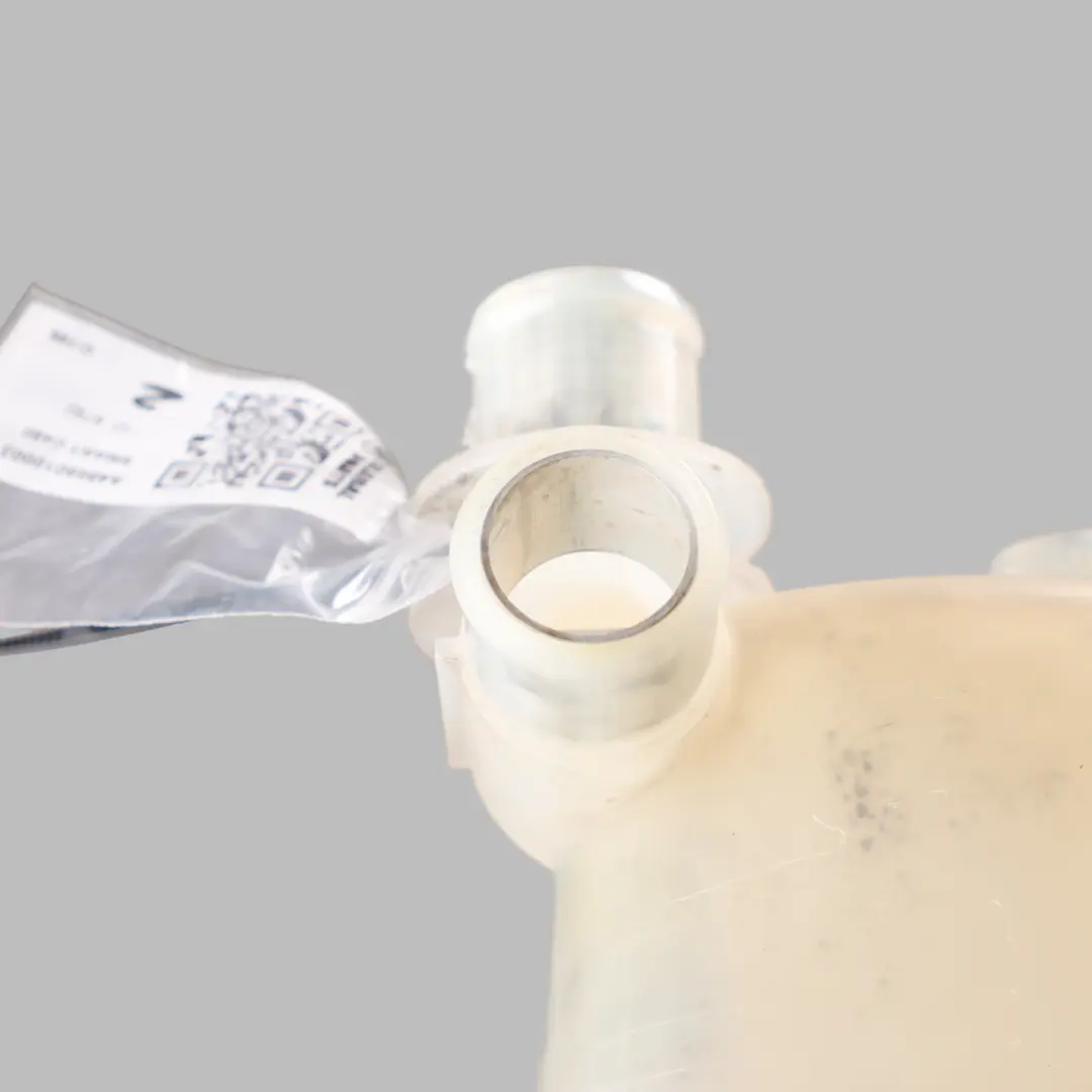 C450 Radiatore Espansione Serbatoio Tracimazione Q0005768V009000000 per Smart con numero di parte A4505010003 Smart C450 Radiatore Espansione Serbatoio Tracimazione Q0005768V009000000 - SKU A4505010003 - Numero di parte A4505010003