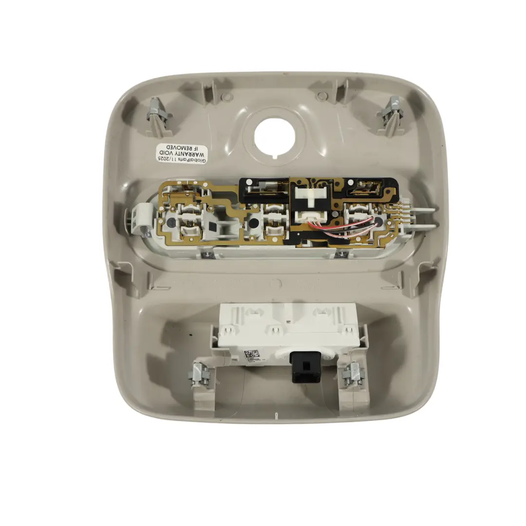 C453 Lampe Lecture Intérieure Du Toit L'Habitacle Avant pour Smart Fortwo à propos du numéro de pièce A4536902700 Smart Fortwo C453 Lampe Lecture Intérieure Du Toit L'Habitacle Avant - SKU A4536902700 - Numéro de pièce A4536902700