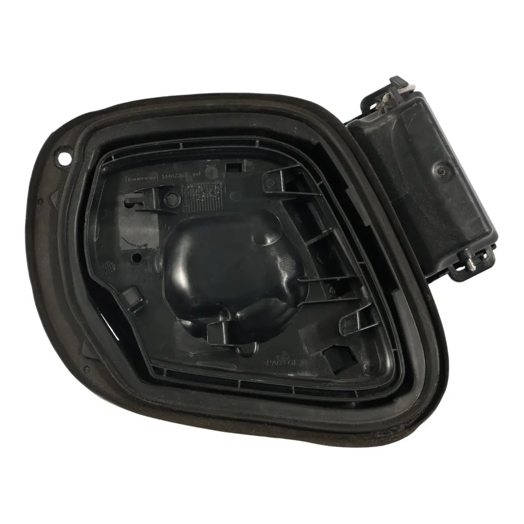 Smart Fortwo C453 Osłona Klapka Wlewu Paliwa A4538174200 - SKU A4537540200 - Numer Części A4537540200