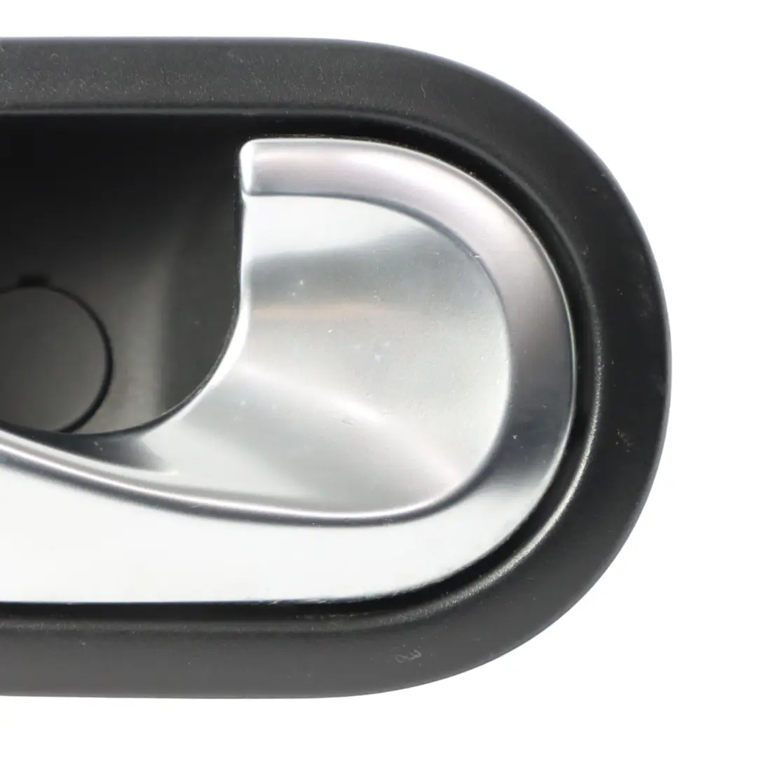 Smart Fortwo C453 Poignée Intérieure Porte Avant Droite - SKU A4537600800 - Numéro de pièce A4537600800