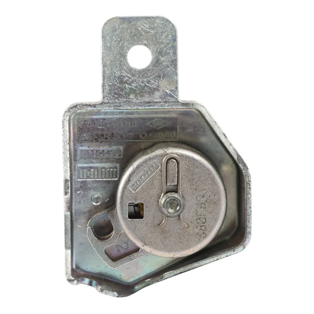 C453 Türschlosszylinder Vorne Links für Smart Fortwo mit Teilenummer A4538200097 Smart Fortwo C453 Türschlosszylinder Vorne Links - SKU A4538200097 - Teilenummer A4538200097