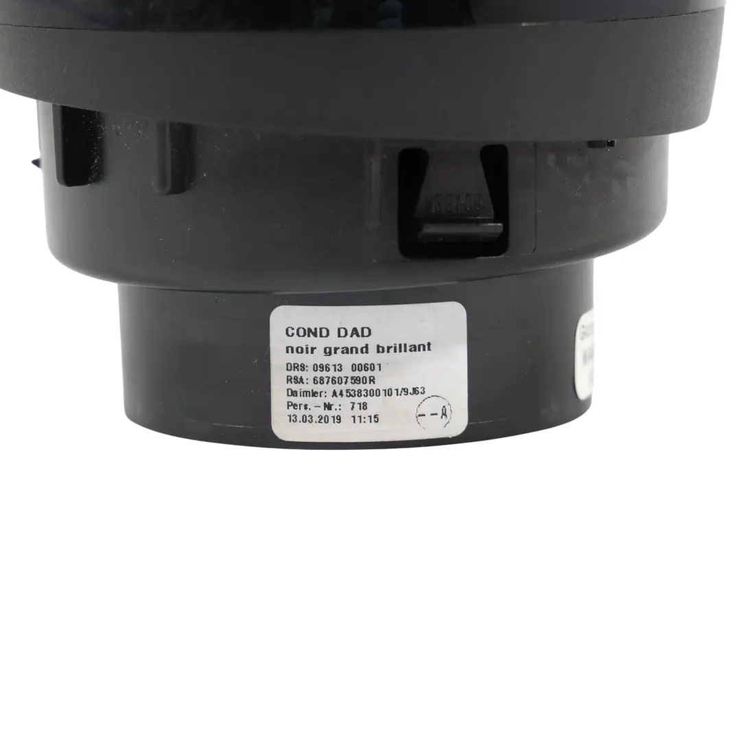 C453 Pannello Bocchetta Aria Anteriore Sinistro Destro per Smart Fortwo con numero di parte A4538300101 Smart Fortwo C453 Pannello Bocchetta Aria Anteriore Sinistro Destro - SKU A4538300101 - Numero di parte A4538300101