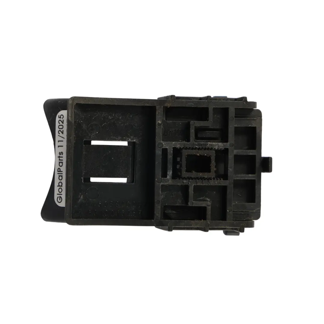 C453 Soporte Superior De Montaje Guardabarros Derecho para Smart Fortwo con número de pieza A4538810207 Smart Fortwo C453 Soporte Superior De Montaje Guardabarros Derecho - SKU A4538810207 - Número de pieza A4538810207