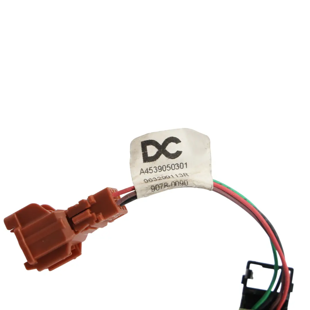 C453 Cableado Del Sensor De Temperatura Interior Del para Smart Fortwo con número de pieza A4539050301 Smart Fortwo C453 Cableado Del Sensor De Temperatura Interior Del - SKU A4539050301 - Número de pieza A4539050301