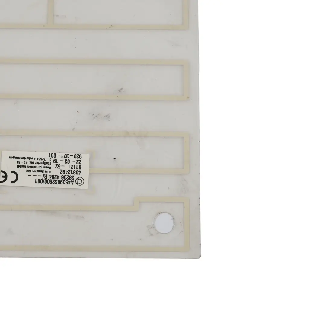 C453 Antenne Radio GPS pour Smart Fortwo à propos du numéro de pièce A4539052600 Smart Fortwo C453 Antenne Radio GPS - SKU A4539052600 - Numéro de pièce A4539052600