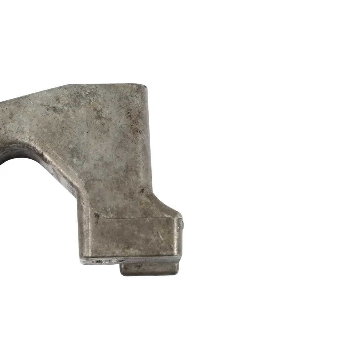 Mercedes W164 W211 Support Fixation Rampe Injection Carburant OM629 - SKU A6290720040 - Numéro de pièce A6290720040