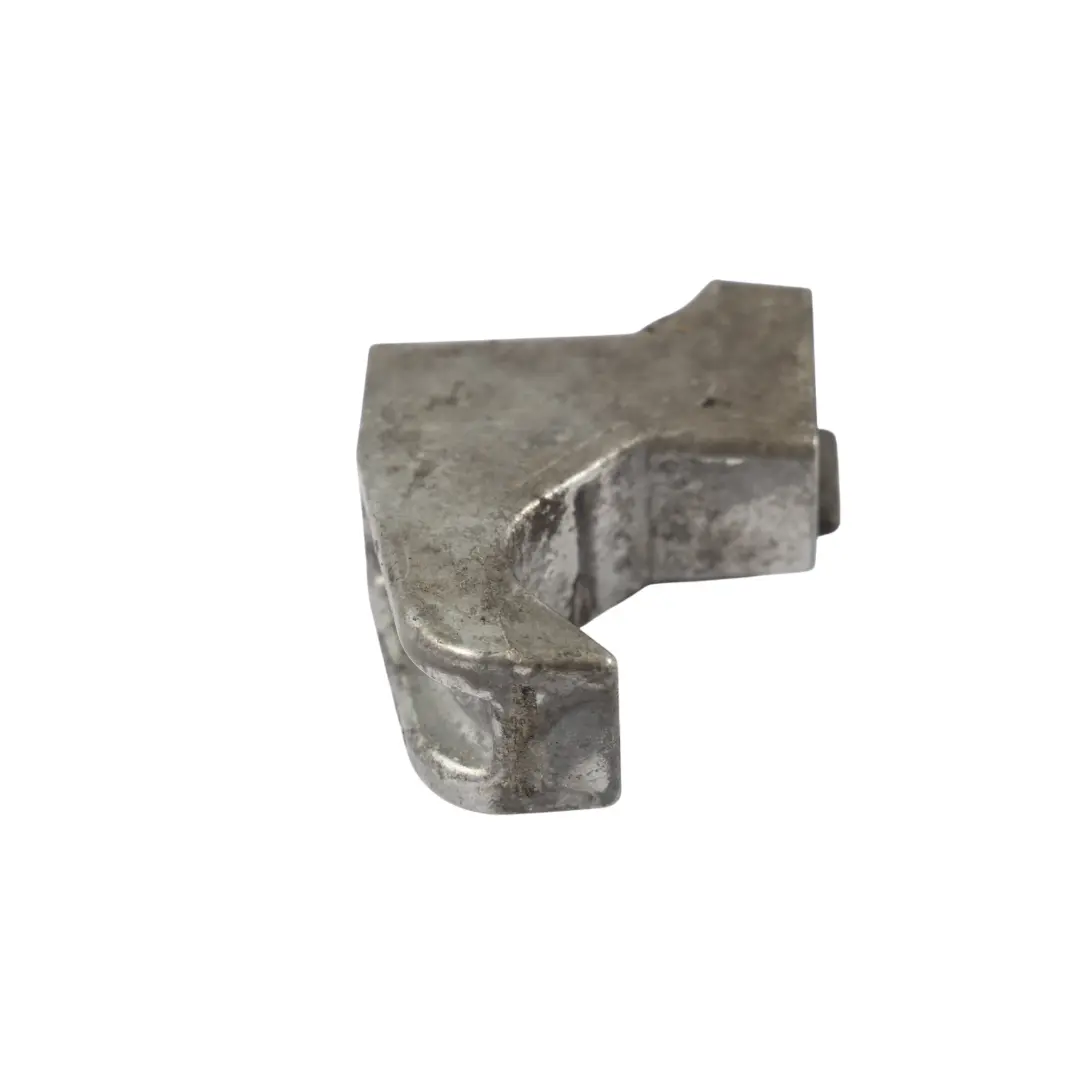 Supporto Montaggio Iniezione Carburante OM629 per Mercedes W164 W211 con numero di parte A6290720040 Mercedes W164 W211 Supporto Montaggio Iniezione Carburante OM629 - SKU A6290720040 - Numero di parte A6290720040