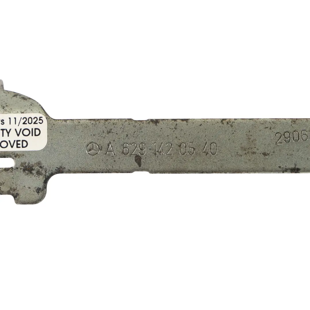 Uchwyt Mocowanie Zaworu EGR OM629 do Mercedes X164 W211 W221 o numerze A6291420540 Mercedes X164 W211 W221 Uchwyt Mocowanie Zaworu EGR OM629 - SKU A6291420540 - Numer Części A6291420540