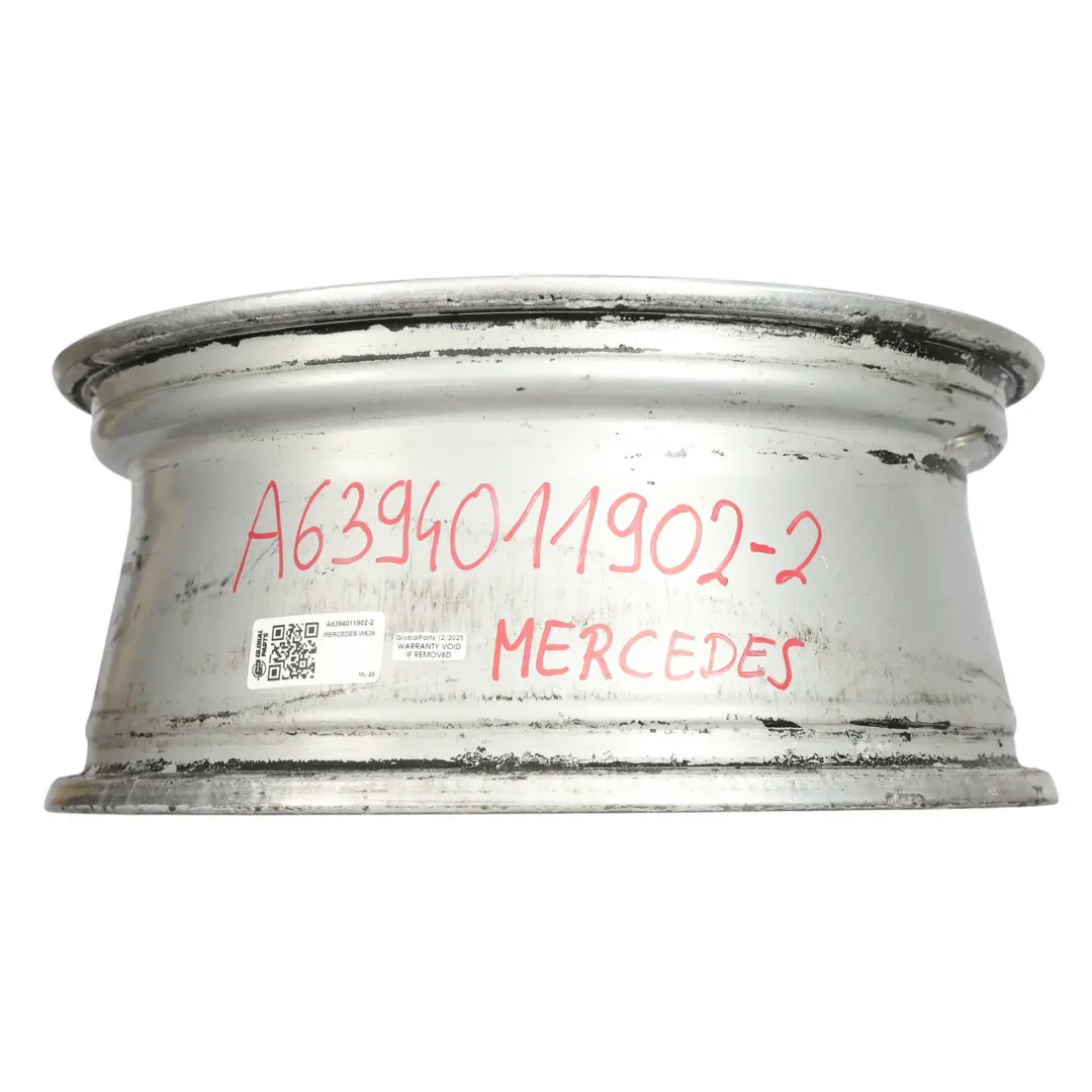 Felga Aluminiowa 17" 7J ET:56 A1644014902 do Mercedes W639 o numerze A6394011902 Mercedes W639 Felga Aluminiowa 17" 7J ET:56 A1644014902 - SKU A6394011902-2 - Numer Części A6394011902