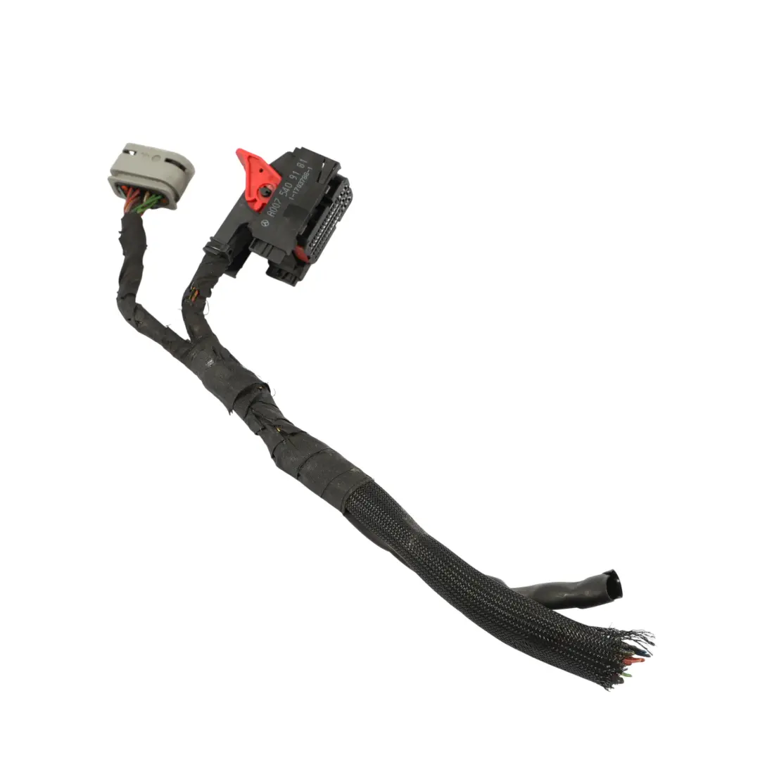 Wiązka Przewodów Wtyczka Modułu ECU Silnika OM651 do Mercedes W212 o numerze A6519003701 Mercedes W212 Wiązka Przewodów Wtyczka Modułu ECU Silnika OM651 - SKU A6519003701-2 - Numer Części A6519003701