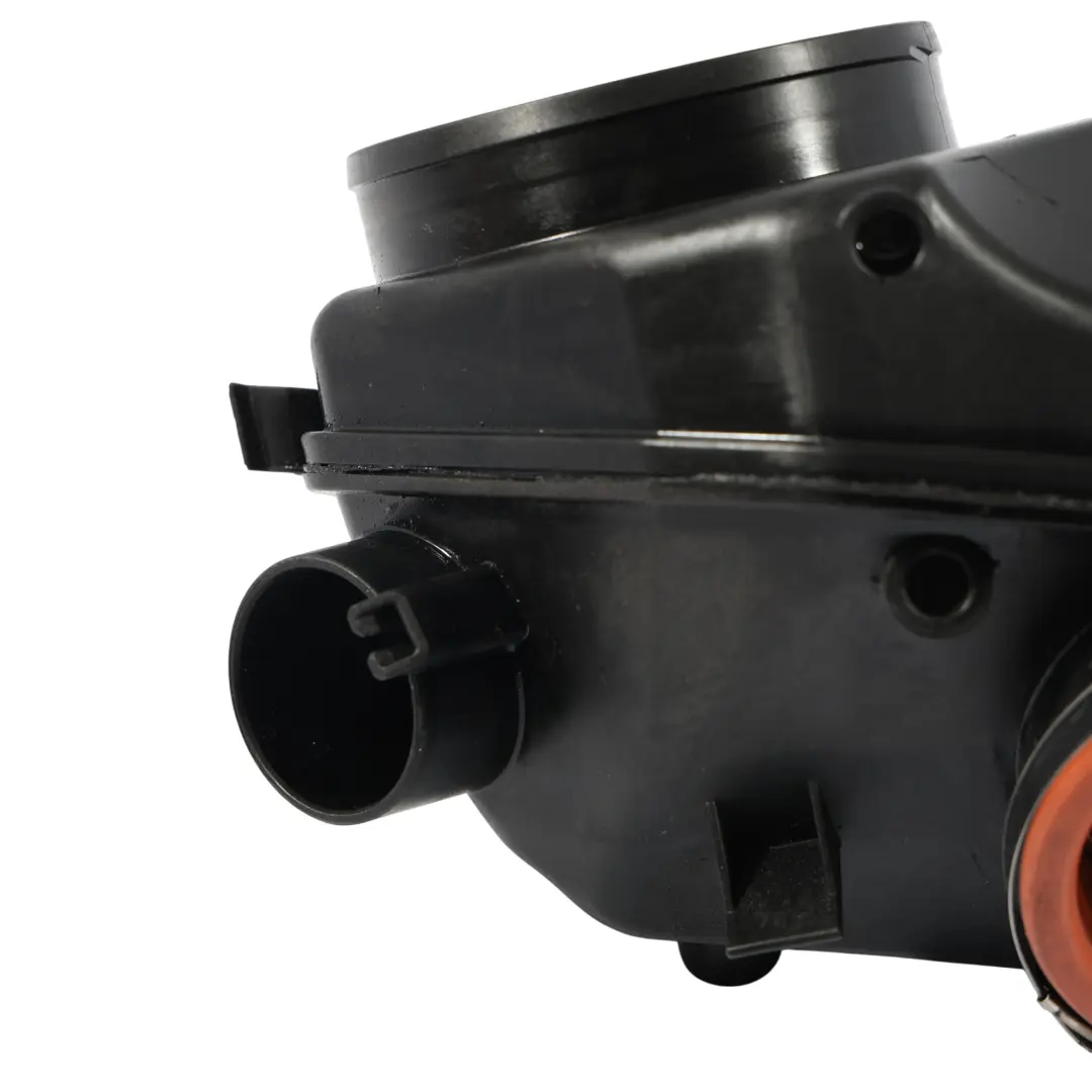 OM654 Diesel Tuyau d'admission d'air A6540904001 pour Mercedes C118 W177 W247 à propos du numéro de pièce A6540907701 Mercedes C118 W177 W247 OM654 Diesel Tuyau d'admission d'air A6540904001 - SKU A6540907701-1 - Numéro de pièce A6540907701