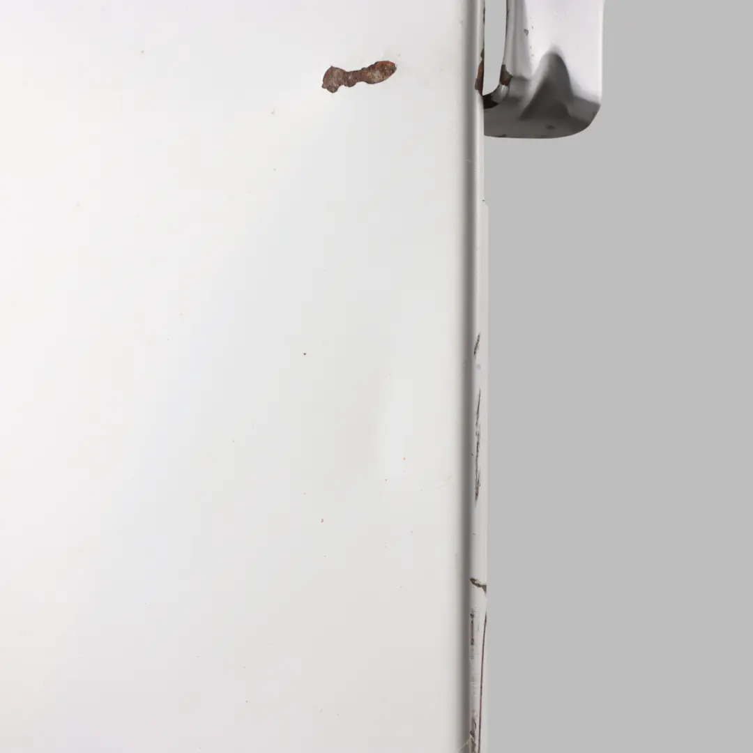 Flap Tank Cap Cover Trim Arctic White - 9147 to Mercedes Sprinter W906 Fuel with Part number A9067500004 Mercedes Sprinter W906 Fuel Flap Tank Cap Cover Trim Arctic White - 9147 - SKU A9067500004-ARW - Part number A9067500004