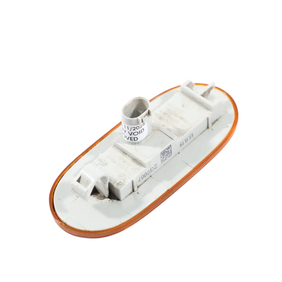 Mercedes W906 Ensemble De Feux De Position Latéraux Avec Réflecteur A9068201456 - SKU A9109067700-1 - Numéro de pièce A9109067700