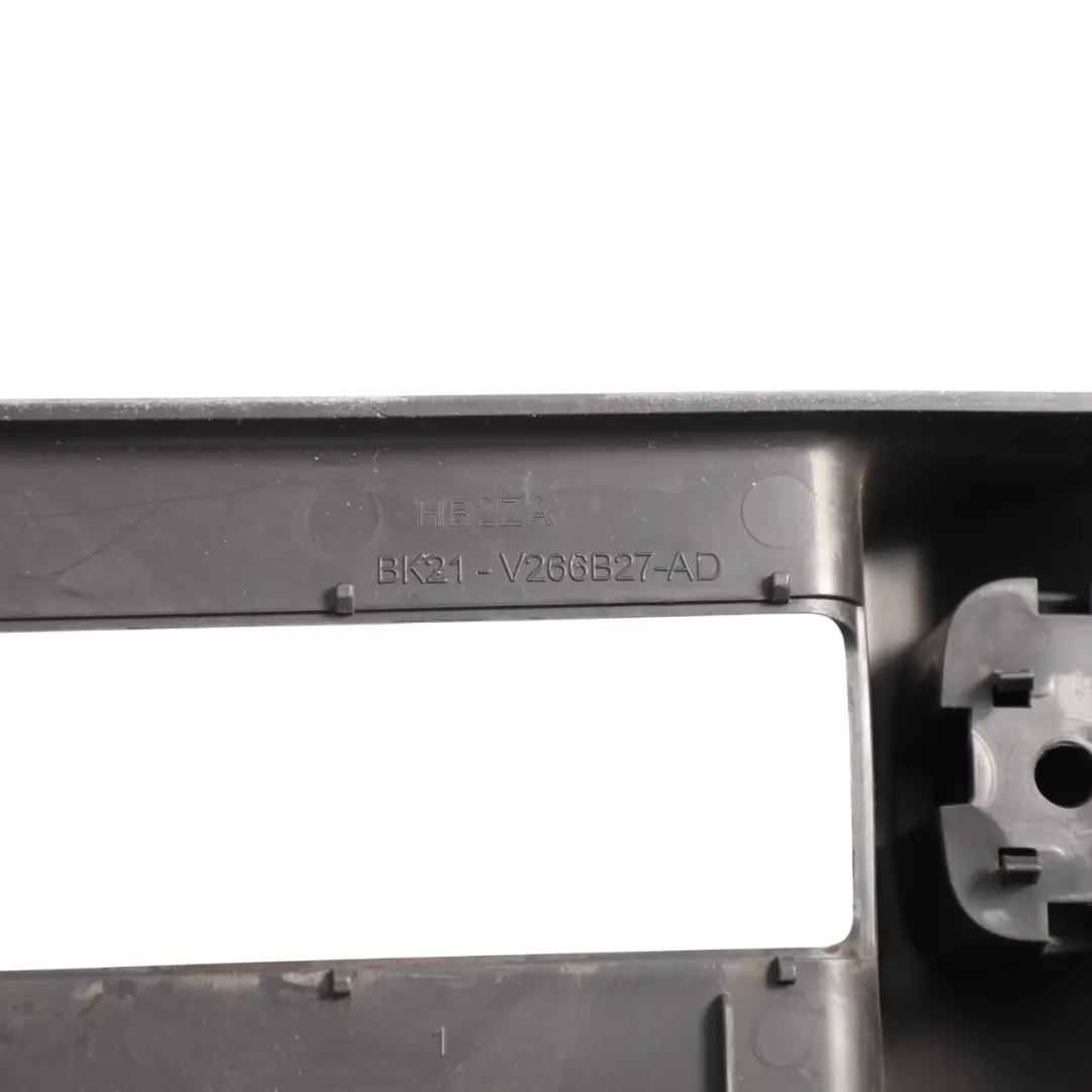 Garniture Poignée Porte Coulissante pour Ford Transit Custom à propos du numéro de pièce BK21-V266B27-AD Ford Transit Custom Garniture Poignée Porte Coulissante - SKU BK21-V266B27-AD-1 - Numéro de pièce BK21-V266B27-AD