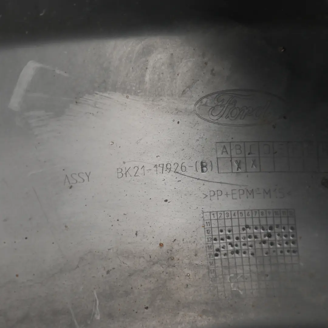 Bumper Moulding Trim Side Cover Right O/S to Ford Transit Custom Rear with Part number BK2117926B Ford Transit Custom Rear Bumper Moulding Trim Side Cover Right O/S - SKU BK2117926B - Part number BK2117926B