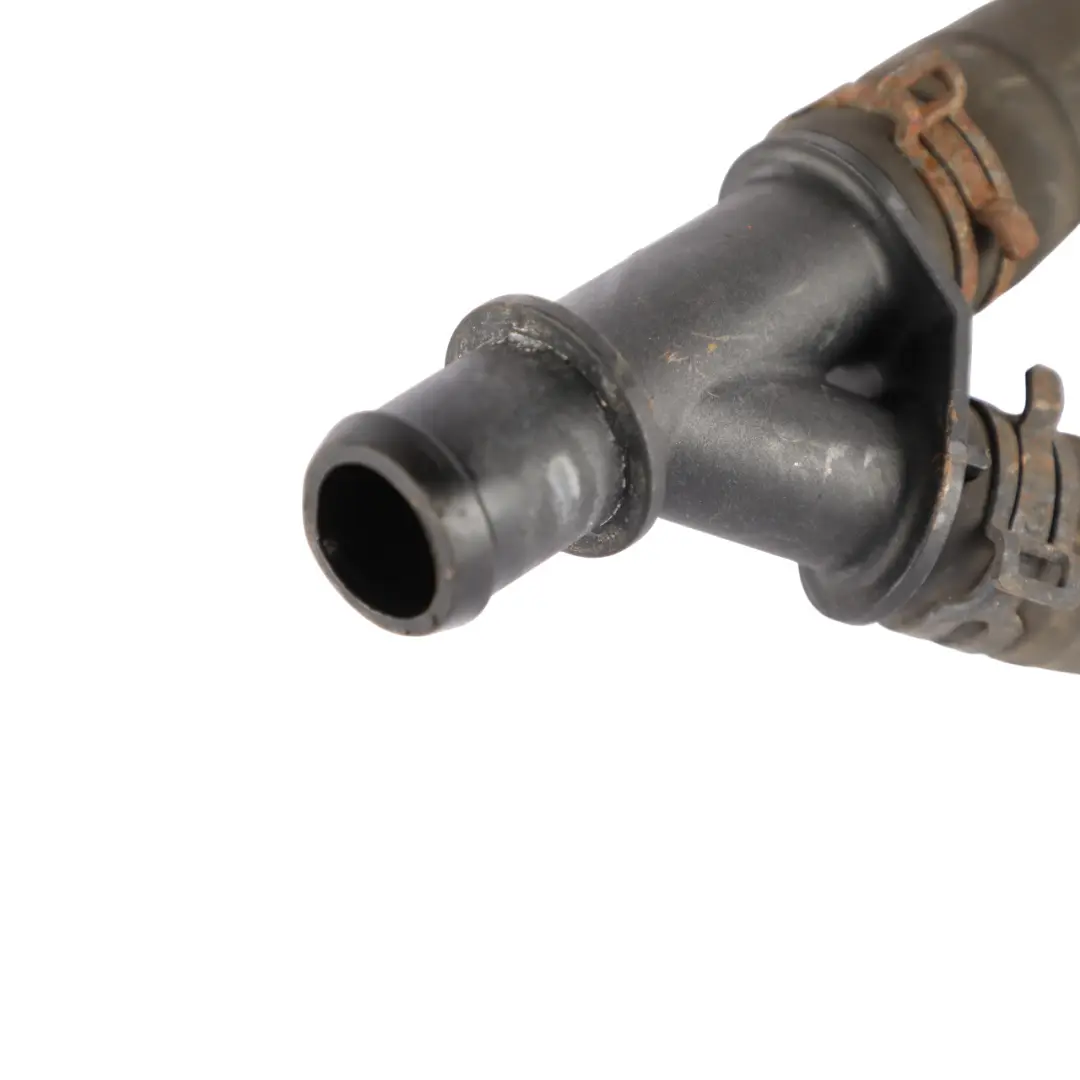 MK8 2.2 TDCI Tubo Manicotto Acqua Refrigerante BK21-8286-BH per Ford Transit Custom con numero di parte BK21-8286-BK Ford Transit Custom MK8 2.2 TDCI Tubo Manicotto Acqua Refrigerante BK21-8286-BH - SKU BK21-8286-BK - Numero di parte BK21-8286-BK