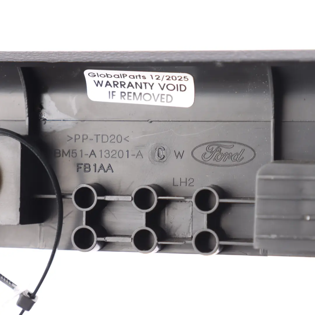 Ford Focus MK3 Panel Protector Umbral Delantero Izquierdo BM51A13201ACW - SKU BM51-A13201-ACW - Número de pieza BM51-A13201-ACW